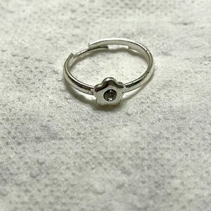 Silver Flower Ring